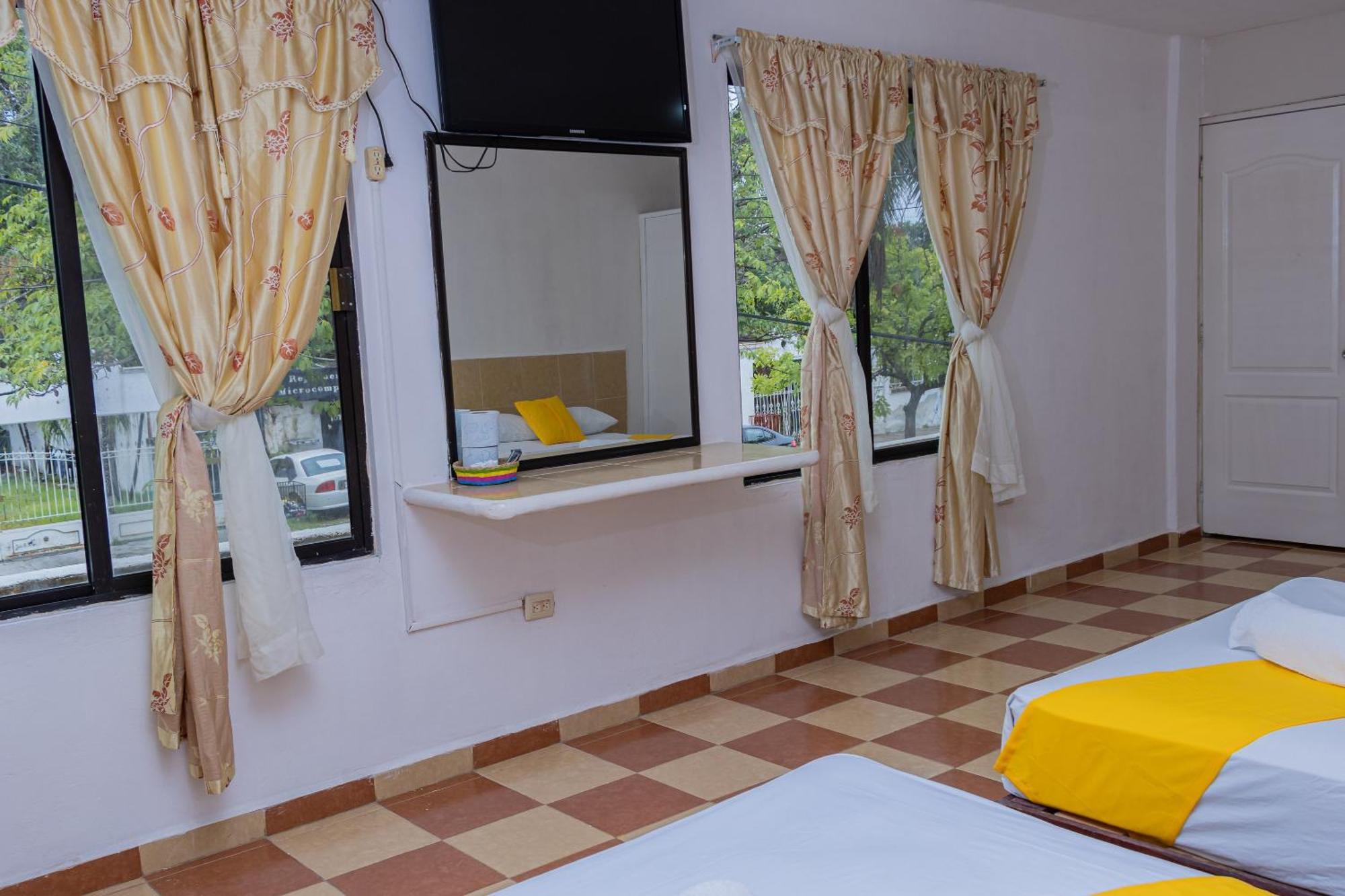 Oyo Hotel Marias,Aeropuerto Internacional De Chetumal Dış mekan fotoğraf